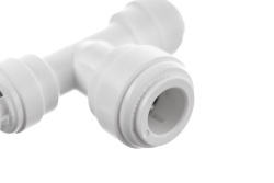 Тройник 1/4-3/8-1/4 трубка-трубка-трубка UT0604