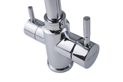 Смеситель с отдельным краном питьевой воды Гейзер Инга, хромированный